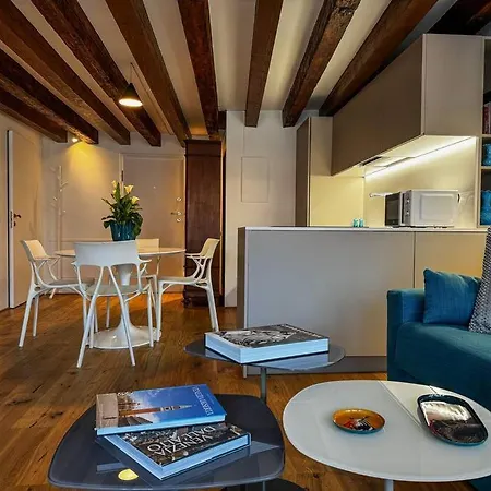 Sedo3032A • Venezia Central • Luxury House • Exterior foto